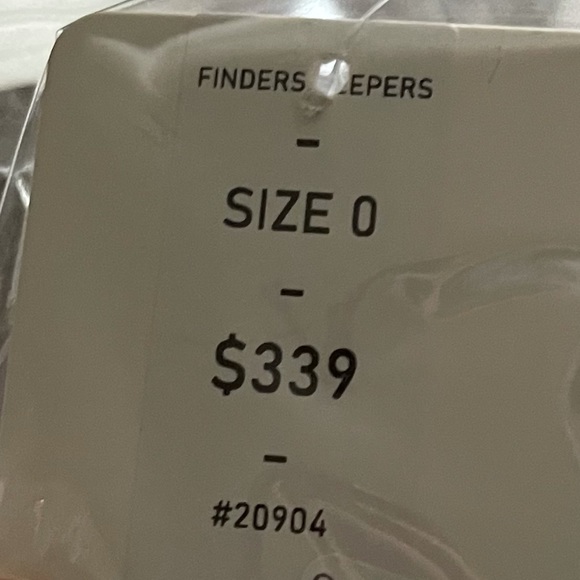 PROM DRESS - Picture 3 of 4